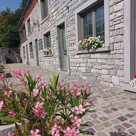 Les Longs Pres Apartament Lompret